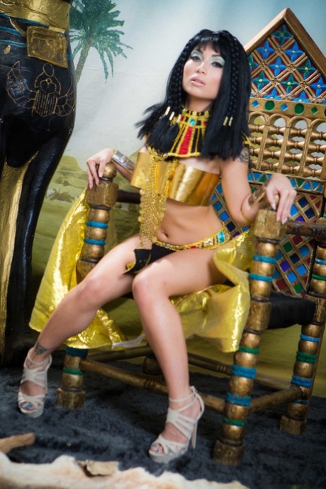 Cleopatra estrella hermosa galería