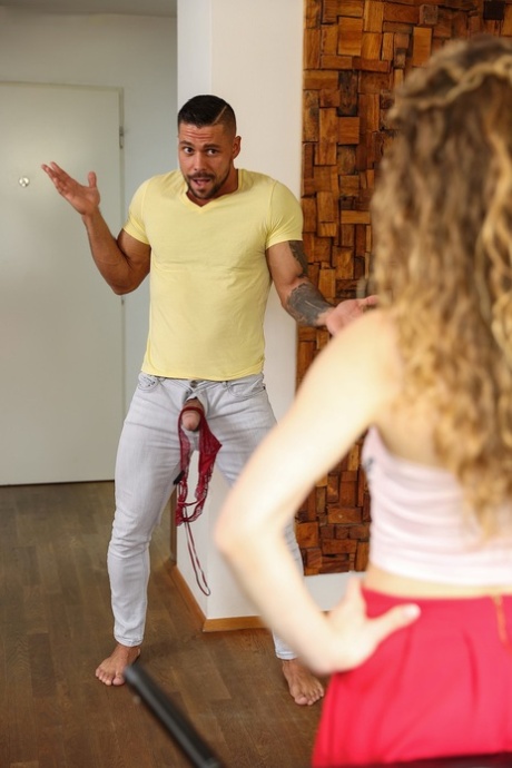 adolescente de pelo rojo rizado mejor caliente foto